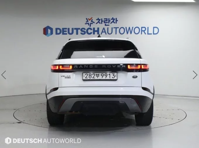 Land Rover RANGE ROVER VELAR