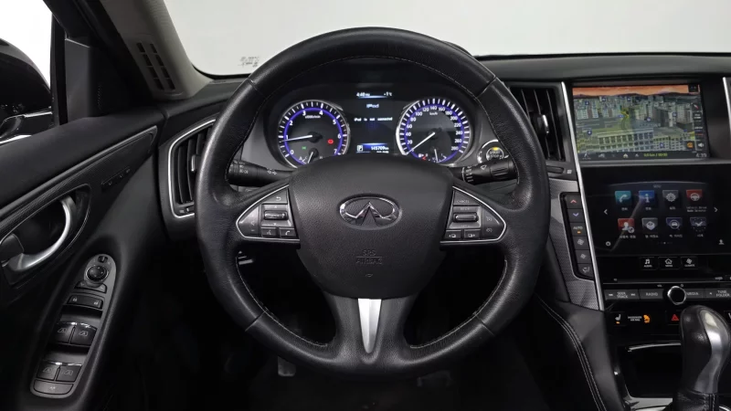 Infiniti Q50