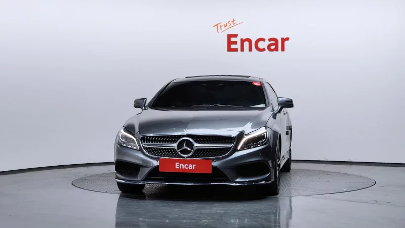 Mercedes-Benz CLS-Class
