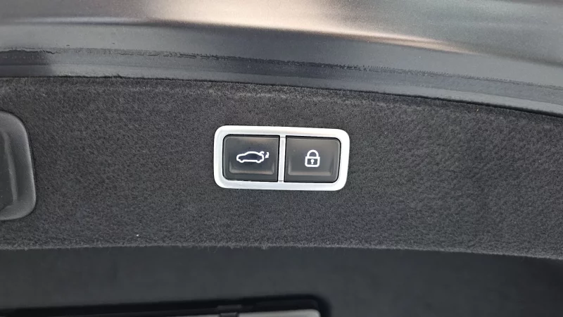 Genesis Electrified G80