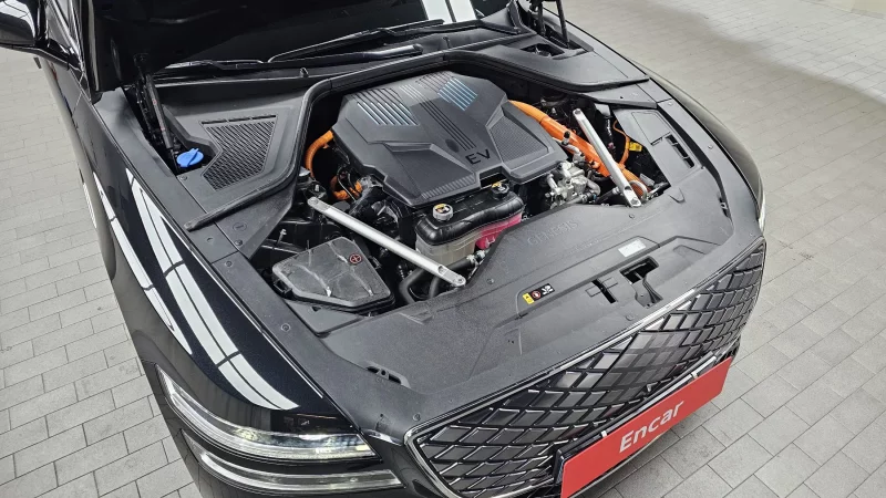 Genesis Electrified G80