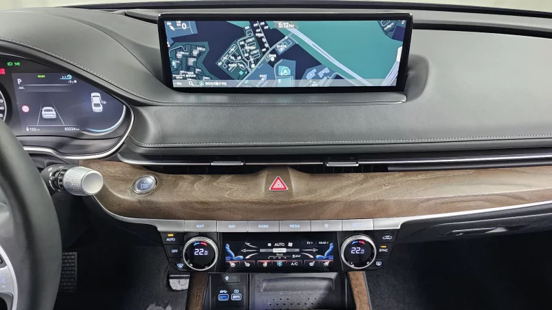 Genesis Electrified G80