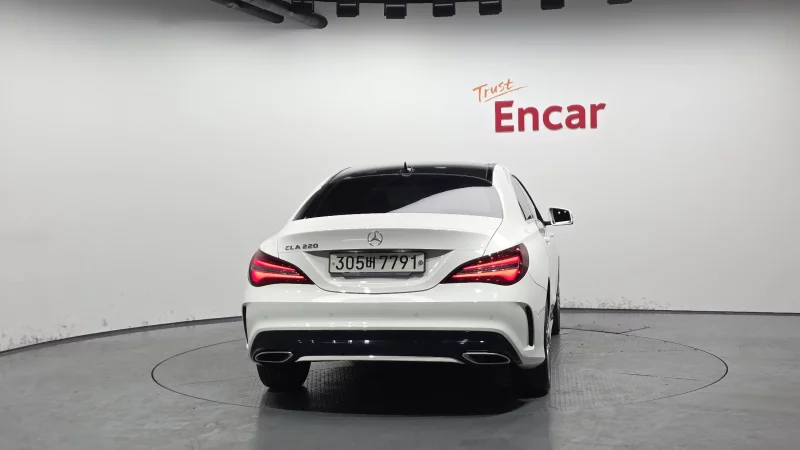 Mercedes-Benz CLA-Class