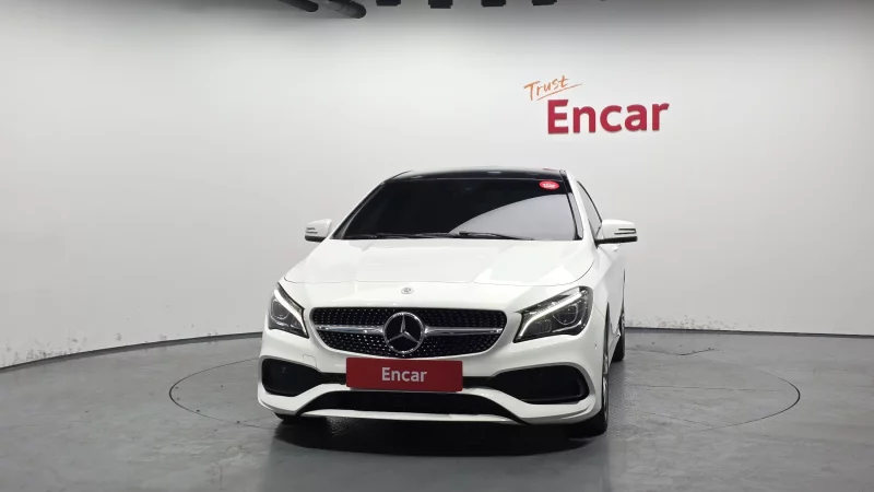 Mercedes-Benz CLA-Class
