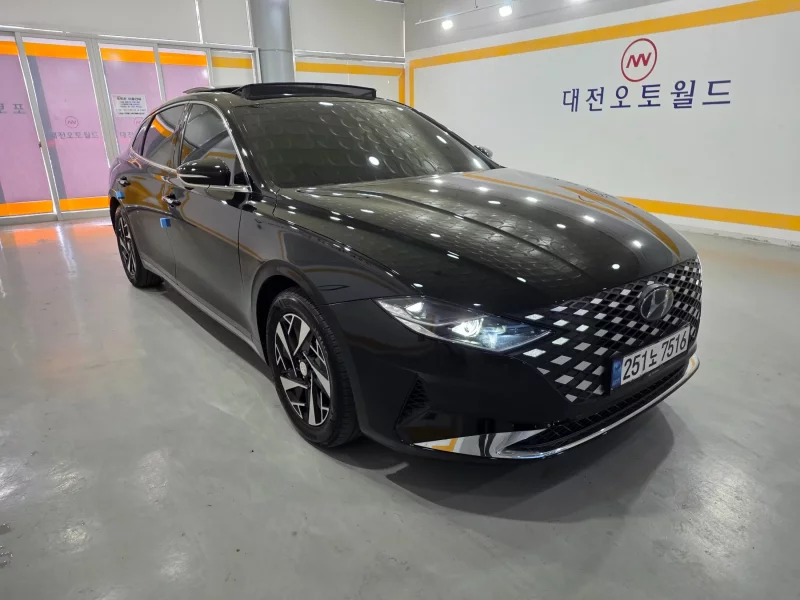 Hyundai Grandeur