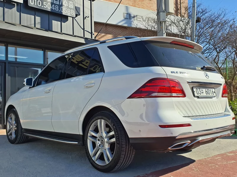 Mercedes-Benz GLE-Class