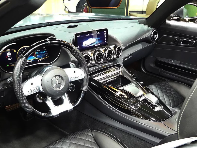 Mercedes-Benz AMG GT