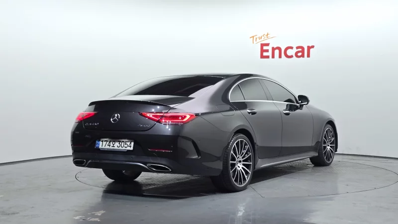 Mercedes-Benz CLS-Class