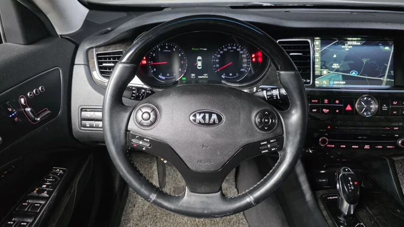 Kia K9