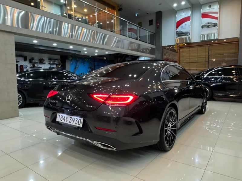 Mercedes-Benz CLS-Class