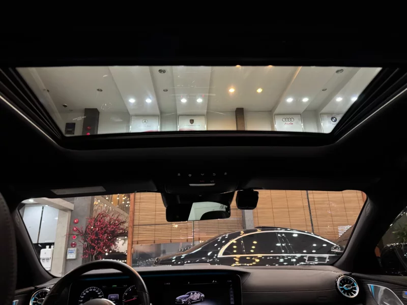 Mercedes-Benz CLS-Class