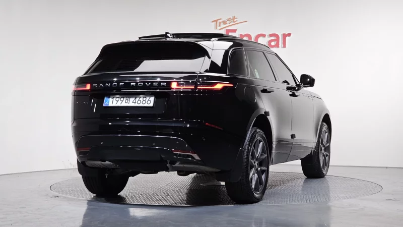 Land Rover RANGE ROVER VELAR
