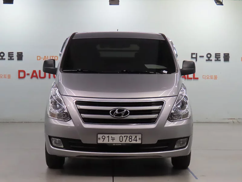 Hyundai Grand Starex