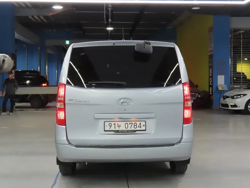 Hyundai Grand Starex