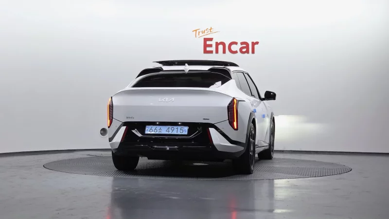 Kia EV4