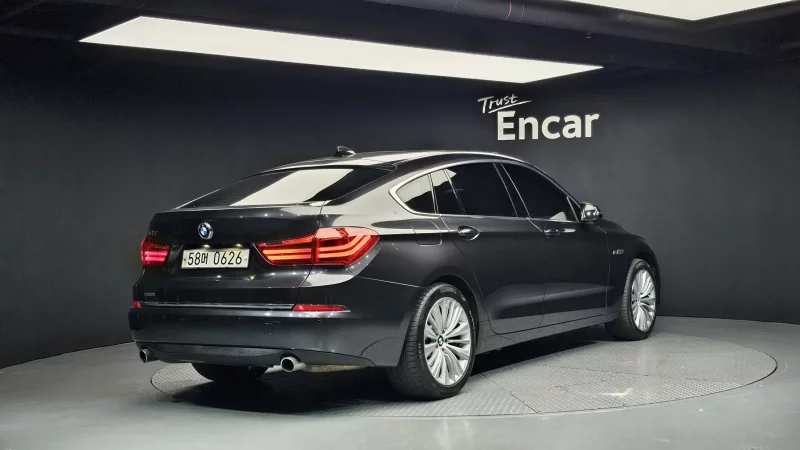 BMW 5-Series Gran Turismo