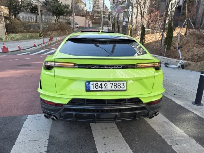 Lamborghini URUS