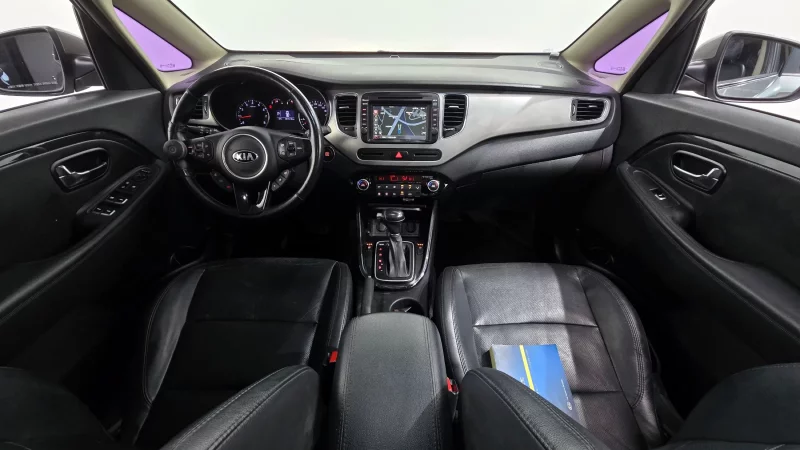 Kia Carens