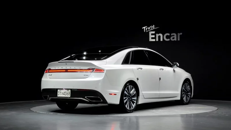Lincoln MKZ