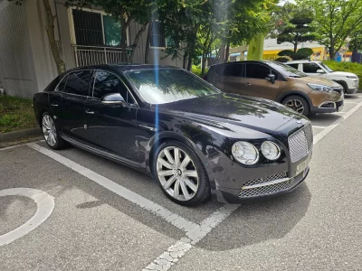 Bentley Flying Spur