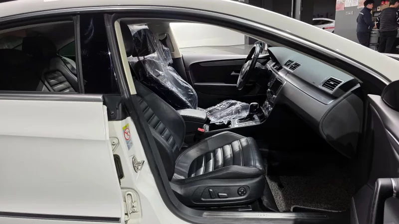 Volkswagen PASSAT CC