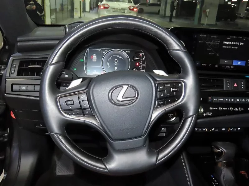 Lexus ES300h