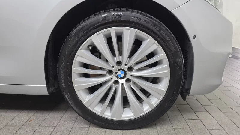 BMW 5-Series Gran Turismo