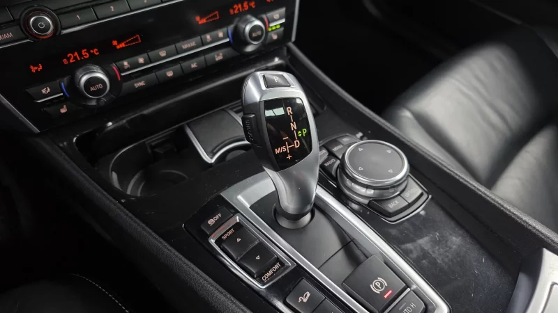 BMW 5-Series Gran Turismo