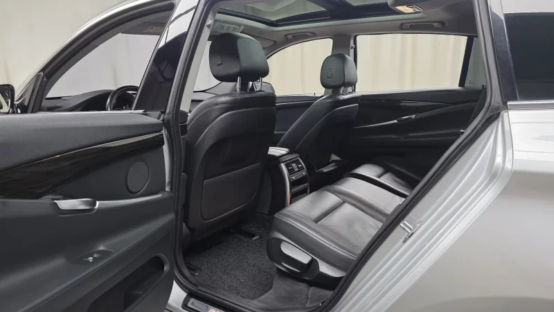 BMW 5-Series Gran Turismo