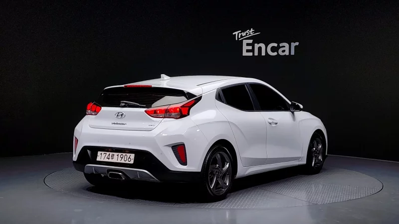 Hyundai Veloster