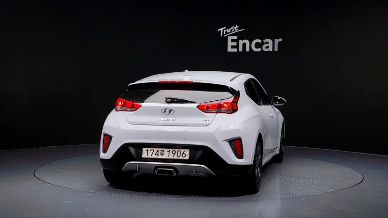 Hyundai Veloster