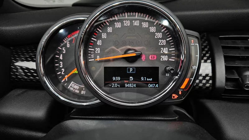 MINI Cooper Convertible