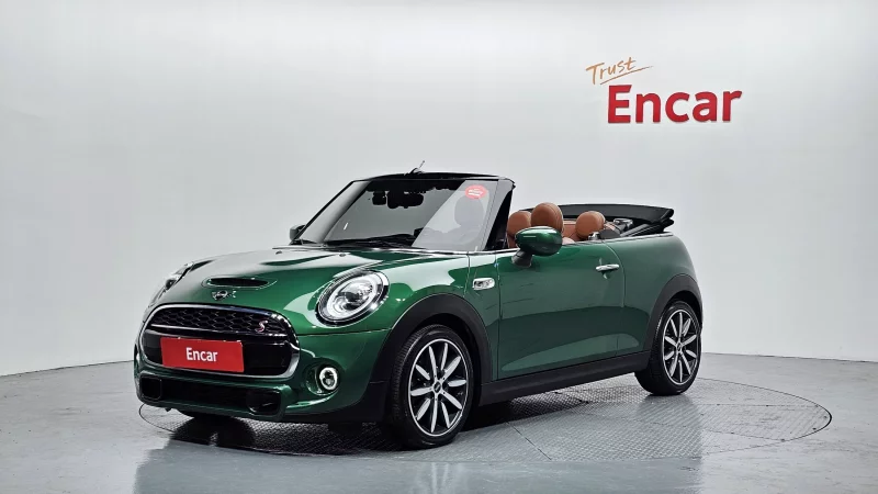 MINI Cooper Convertible