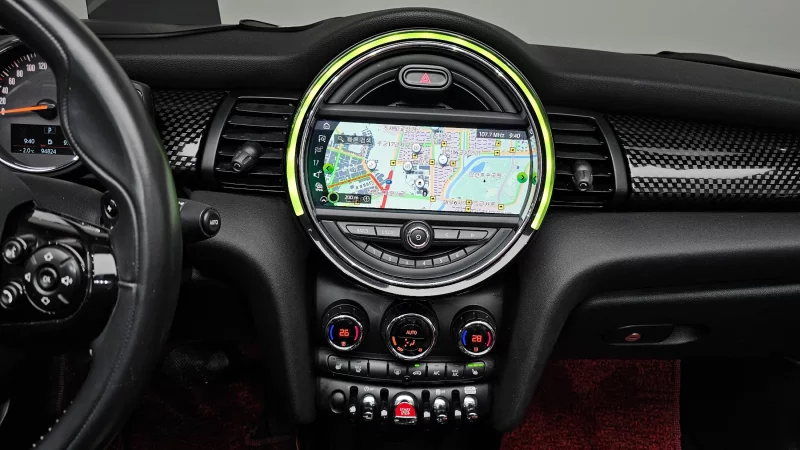 MINI Cooper Convertible