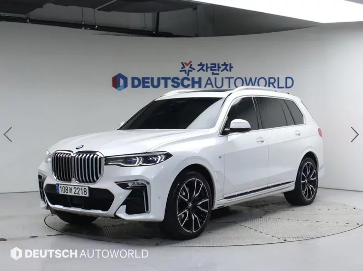 BMW X7