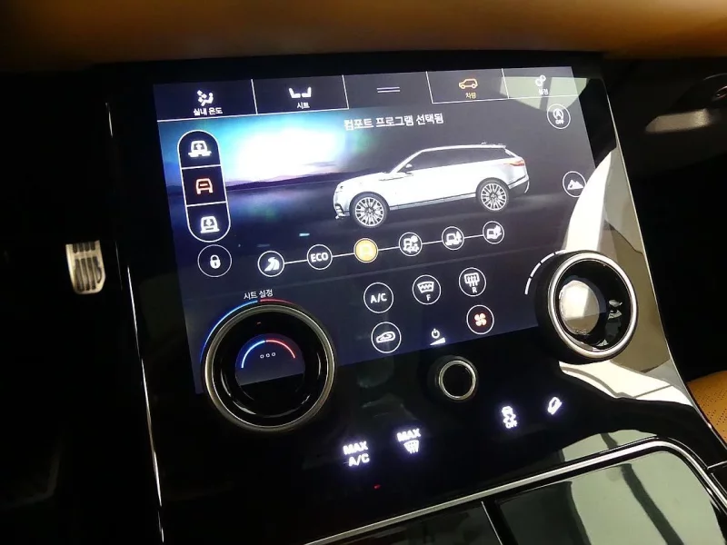 Land Rover RANGE ROVER VELAR