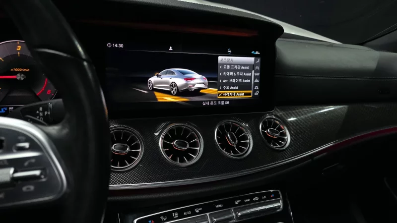 Mercedes-Benz CLS-Class