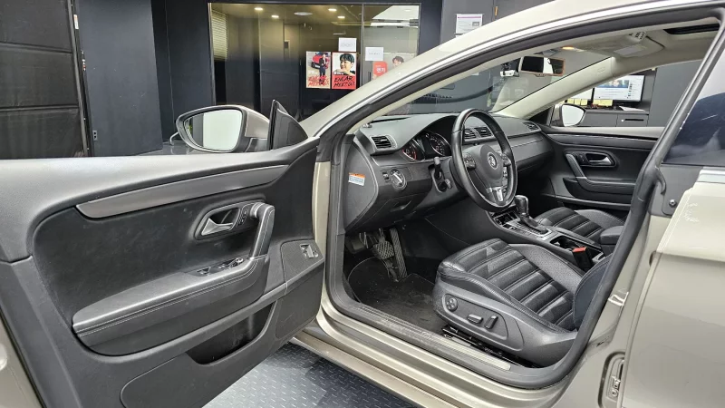 Volkswagen PASSAT CC