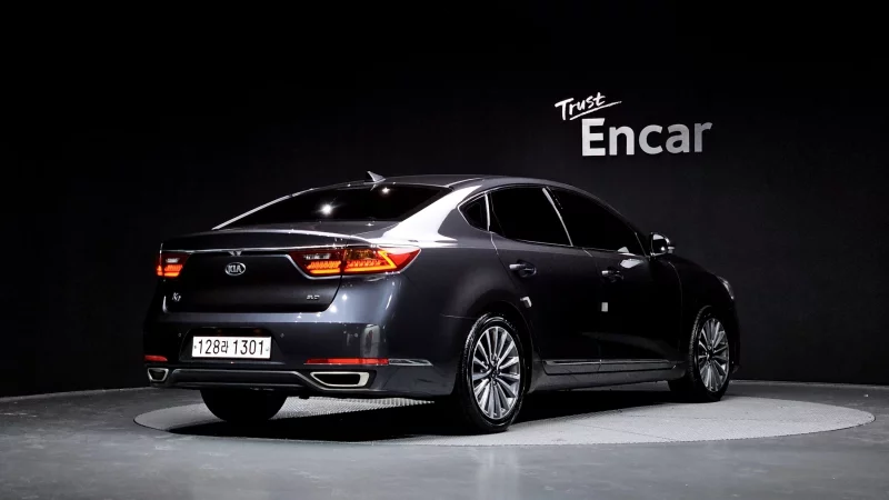 Kia K7