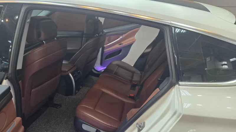 BMW 5-Series Gran Turismo