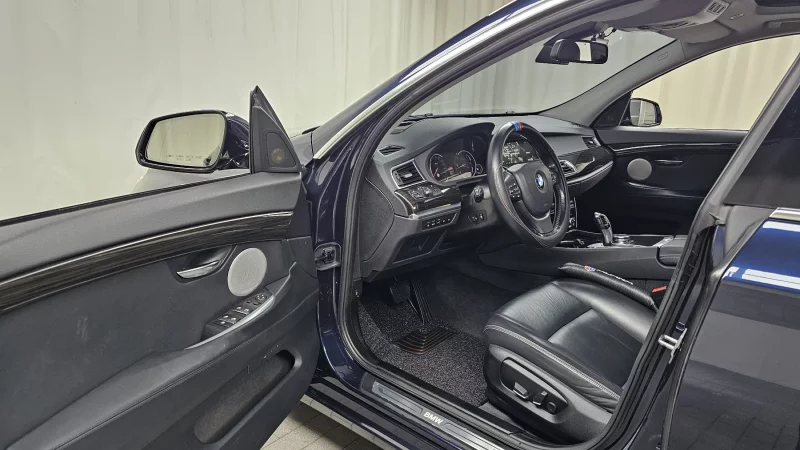 BMW 5-Series Gran Turismo