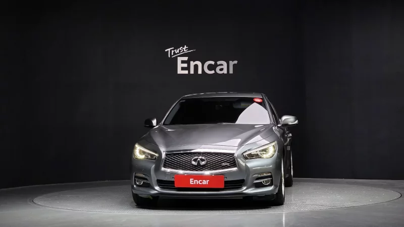 Infiniti Q50