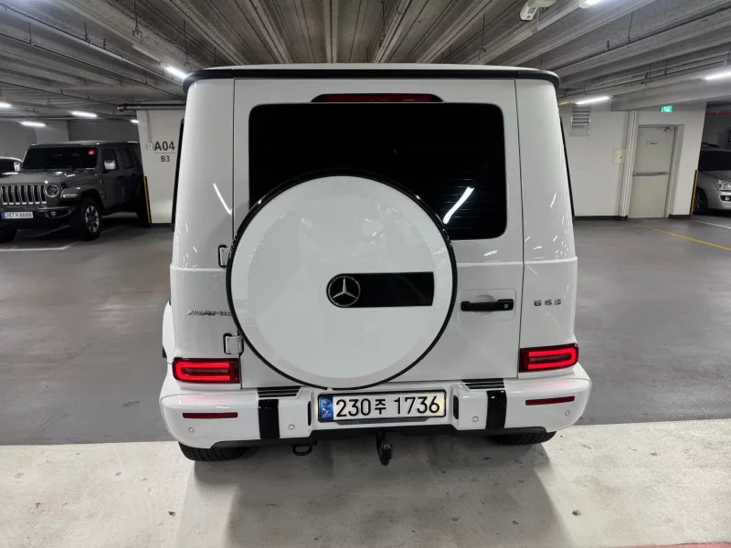 Mercedes-Benz G-Class