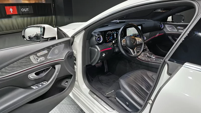 Mercedes-Benz CLS-Class
