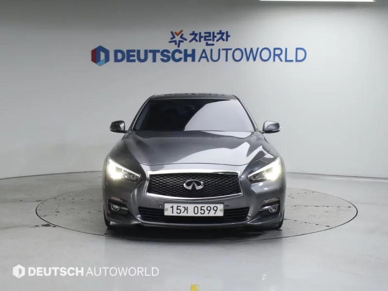 Infiniti Q50
