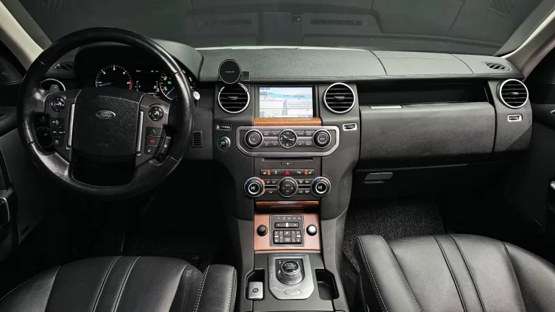 Land Rover DISCOVERY