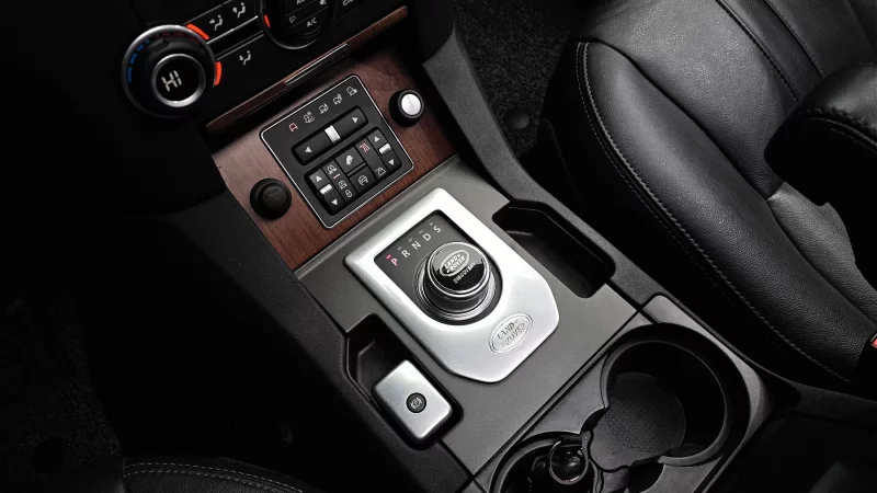 Land Rover DISCOVERY