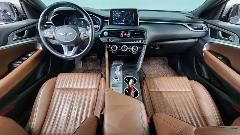 Genesis G70