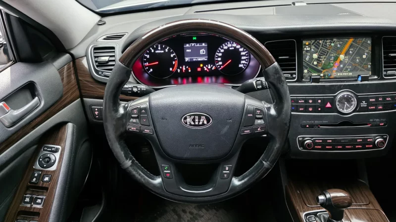 Kia K7