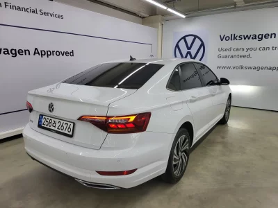 Volkswagen JETTA